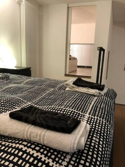Moderno Loft Alle Porte Di Milano - 115Mq - 3 Posti 코르마노 외부 사진